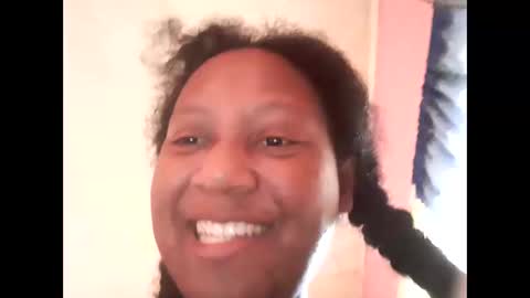 Eirondra Valeen online show from 11-29-25, 10:29