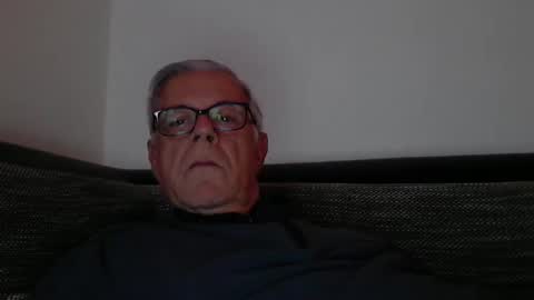 Snapshot of eisbaer1957 chatting on 12-11-24, 06:09 eisbaer1957 online show from 12-11-24, 06:09