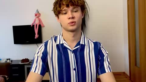 Eitan online show from 02-19-25, 12:22