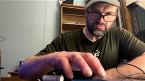 Snapshot of ejbooker11 chatting on 05-12-26, 06:21 PiedPiper online show from 05-12-26, 06:21