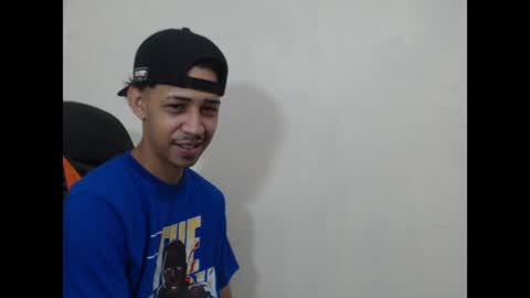 Instagram BelowAbajo online show from 06-24-26, 03:38