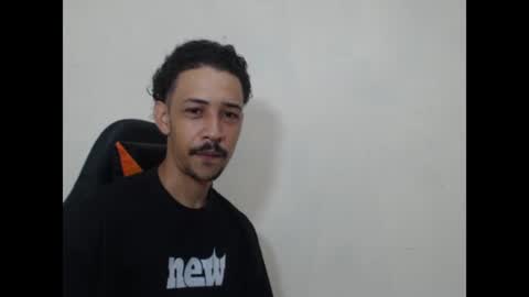 Instagram BelowAbajo online show from 07-31-26, 02:22