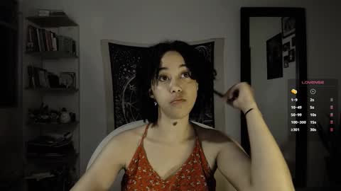 Ela  Help me reach 100 thumbs up online show from 03-27-26, 05:35