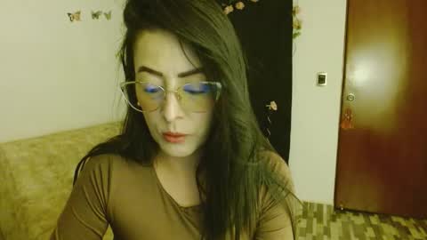 Snapshot of ela_3611 chatting on 05-01-26, 02:27 ela_3611 online show from 05-01-26, 02:27