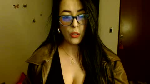 Snapshot of ela_3611 chatting on 07-24-26, 03:37 ela_3611 online show from 07-24-26, 03:37
