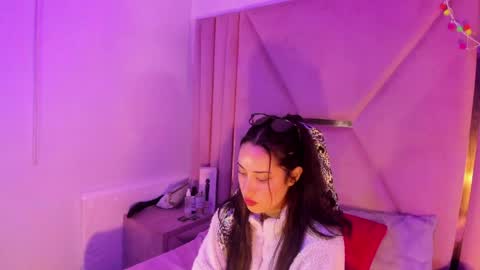 Ela Salvatore online show from 04-16-26, 12:28