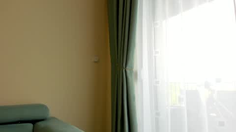 Ela online show from 05-30-26, 07:49