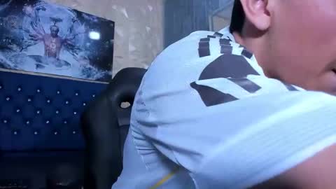 Elan Giralon online show from 04-19-26, 10:01