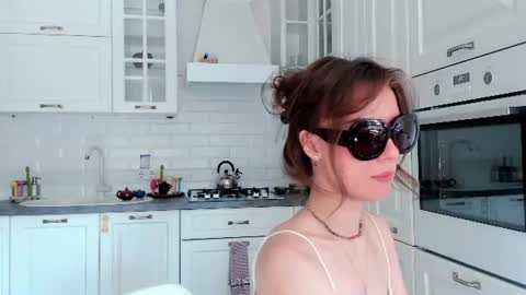 Snapshot of elannand chatting on 07-28-26, 06:20 ELA 3 online show from 07-28-26, 06:20