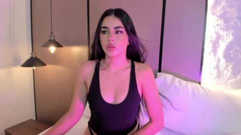 Snapshot of elara_bloom_ chatting on 04-28-26, 02:21 elara_bloom_ online show from 04-28-26, 02:21