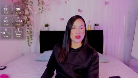 ELA SUMMER online show from 04-28-26, 12:32