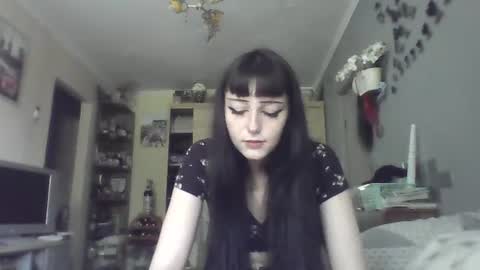 Lia online show from 06-12-26, 12:15