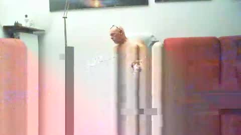 Snapshot of elbasca chatting on 11-02-25, 04:42 elbasca online show from 11-02-25, 04:42