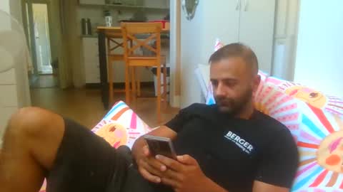 daniel18cmx online show from 01-08-26, 02:47