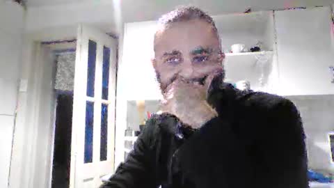 Snapshot of elcondorxo509107 chatting on 06-02-26, 02:35 daniel18cmx online show from 06-02-26, 02:35