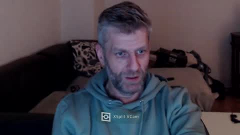 Snapshot of elculiador2207 chatting on 12-15-24, 02:30 Timm online show from 12-15-24, 02:30