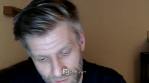 Snapshot of elculiador2207 chatting on 01-27-25, 11:00 Timm online show from 01-27-25, 11:00