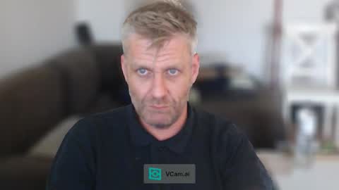 Snapshot of elculiador2207 chatting on 09-09-25, 05:07 Timm online show from 09-09-25, 05:07