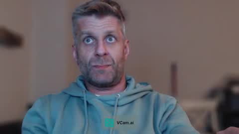 Snapshot of elculiador2207 chatting on 09-26-25, 07:18 Timm online show from 09-26-25, 07:18