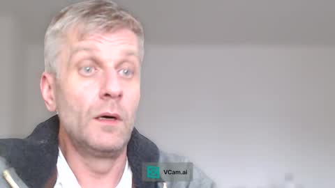 Snapshot of elculiador2207 chatting on 11-16-25, 09:59 Timm online show from 11-16-25, 09:59