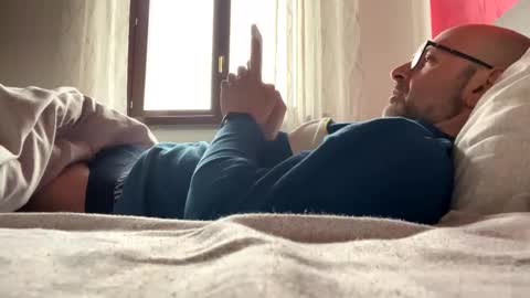 Eldiablo844 online show from 03-09-25, 08:07