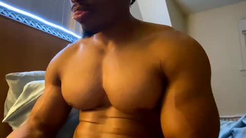 Snapshot of eldisiac chatting on 10-05-25, 05:39 EL-Disiac online show from 10-05-25, 05:39