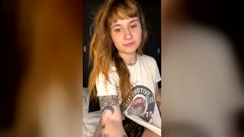 Snapshot of electra_kuznetsova chatting on 07-15-26, 04:51 Im Meleena online show from 07-15-26, 04:51