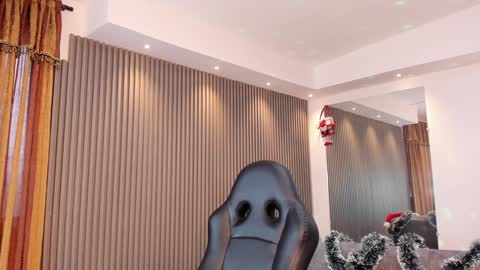 Electra online show from 12-26-24, 11:43