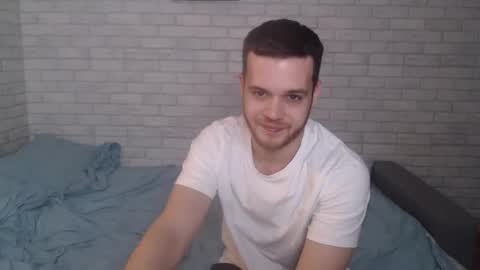 Alex online show from 02-16-25, 04:32