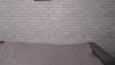 Alex online show from 11-13-25, 05:06