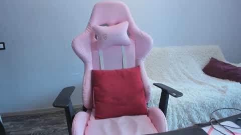 Snapshot of eleganc3 chatting on 02-06-26, 07:02 eleganc3 online show from 02-06-26, 07:02