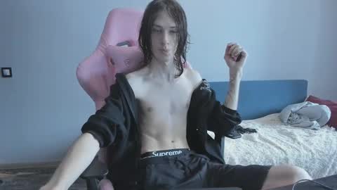 Snapshot of eleganc3 chatting on 03-03-26, 06:52 eleganc3 online show from 03-03-26, 06:52