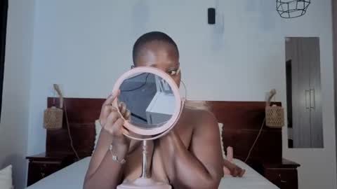 Nika online show from 07-25-26, 10:57
