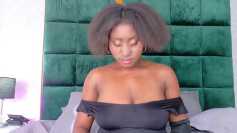 elektradoll1 online show from 04-25-26, 01:41