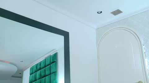 elektradoll1 online show from 05-28-26, 12:02