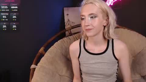 Elen  online show from 06-10-26, 01:54