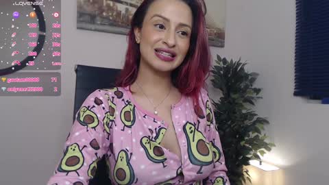 Elena online show from 12-17-24, 05:40