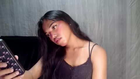 elenacum online show from 10-25-25, 02:56