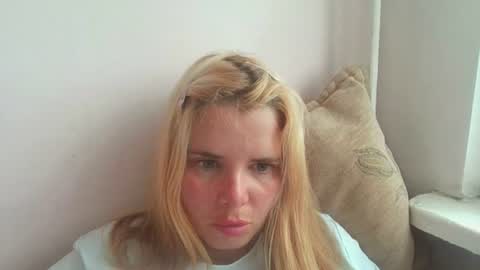 Elena online show from 06-09-26, 03:23