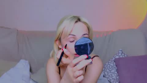 Snapshot of elenamonroe_ chatting on 05-02-26, 06:29 elenamonroe_ online show from 05-02-26, 06:29