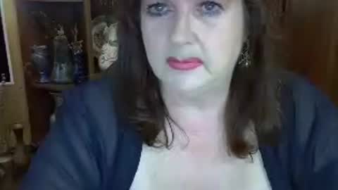 Snapshot of elenazed chatting on 06-25-26, 05:34 ElenaZed online show from 06-25-26, 05:34