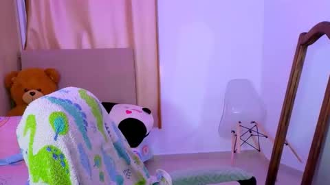 agnes online show from 02-21-26, 06:42