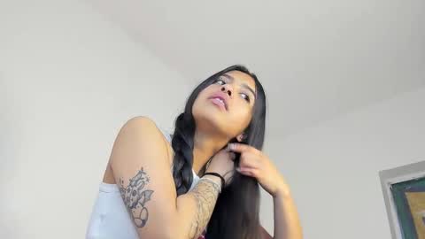 Elena  online show from 02-25-26, 12:59