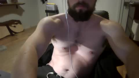 Snapshot of elephantfox chatting on 12-22-24, 04:50 fox online show from 12-22-24, 04:50