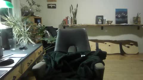 Snapshot of elephantfox chatting on 01-05-25, 05:30 fox online show from 01-05-25, 05:30