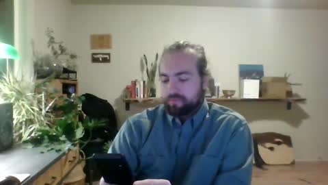 Snapshot of elephantfox chatting on 01-18-25, 04:59 fox online show from 01-18-25, 04:59