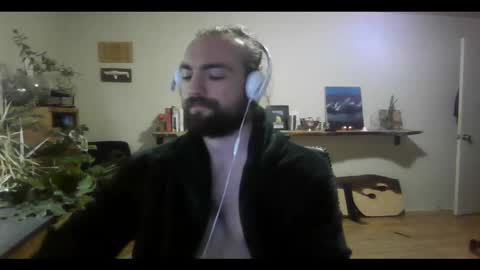 Snapshot of elephantfox chatting on 02-22-25, 05:02 fox online show from 02-22-25, 05:02