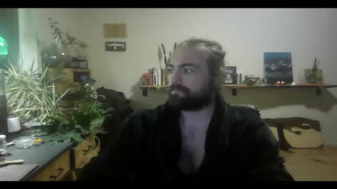 Snapshot of elephantfox chatting on 03-01-25, 05:42 fox online show from 03-01-25, 05:42