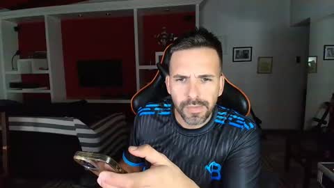 Snapshot of elfetas chatting on 01-02-25, 01:27 elfetas online show from 01-02-25, 01:27