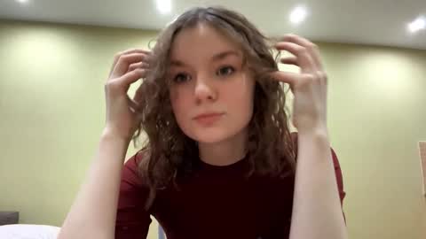 Mila online show from 03-08-26, 05:28